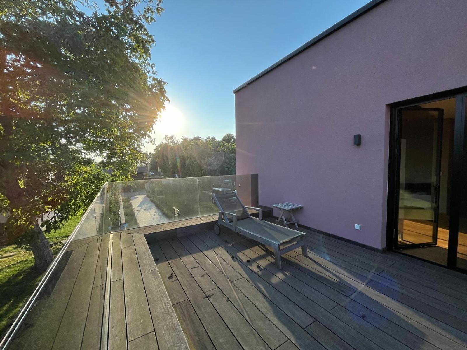 Villa Rose Close To Vienna & Airport Maria Ellend Buitenkant foto